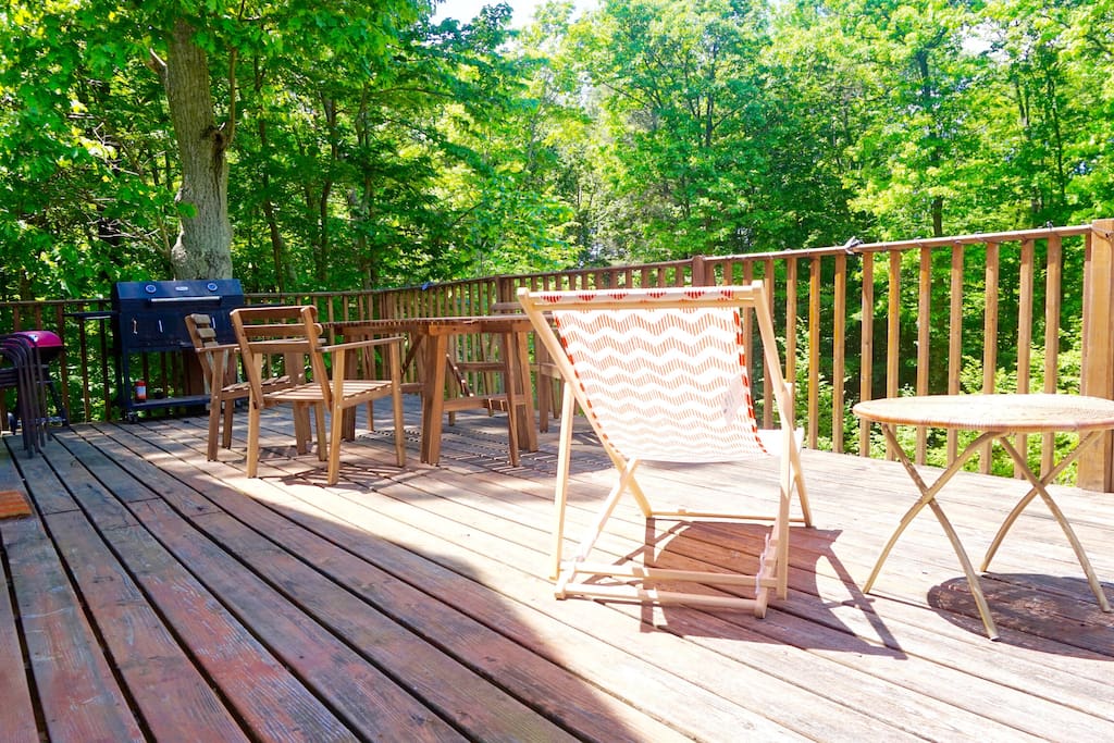 Our Deck, we are surrounded by trees -great privacy!