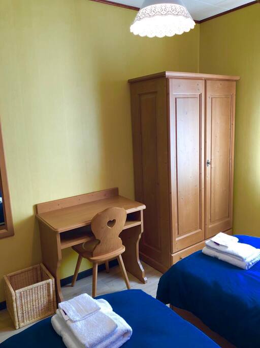 Bedroom n°1