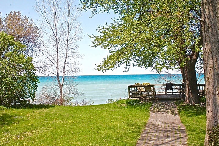 Winterized beachhouse on Lake Huron