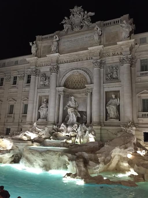 Trevi's Fountain is really close to home