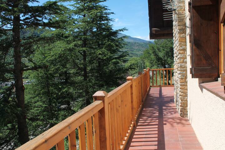 House/cottage in the mountain “La Caseta del Bosc”