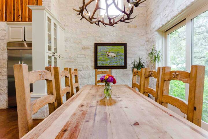 Casadecas at Hudson Bend Ranch – Weddings & Events gallery image 4