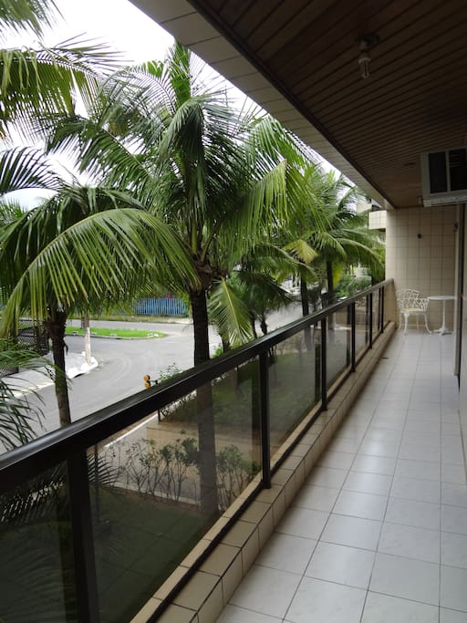 Vista privilegiada da Rua do apartamento.