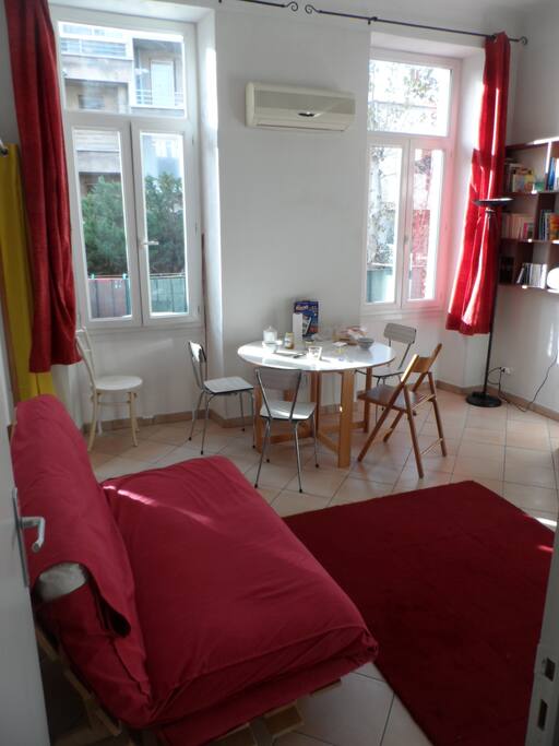 Salon