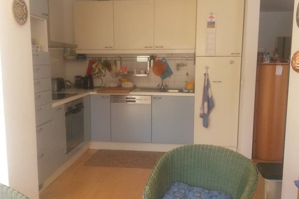 The kitchen and the fridge can be used reasonably