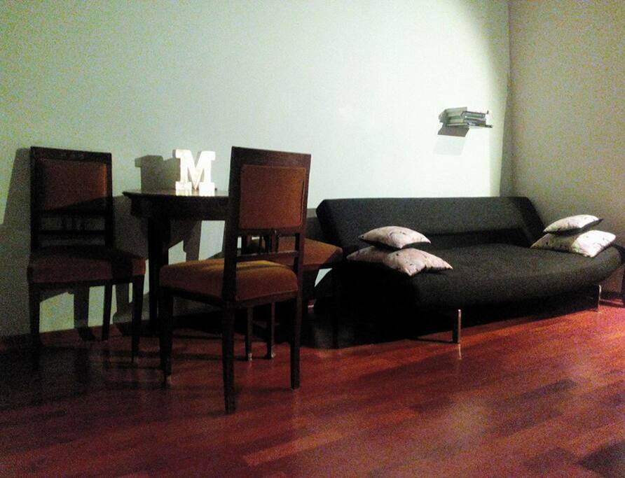 Cozy retro apartment in Saska Kępa/Praga South