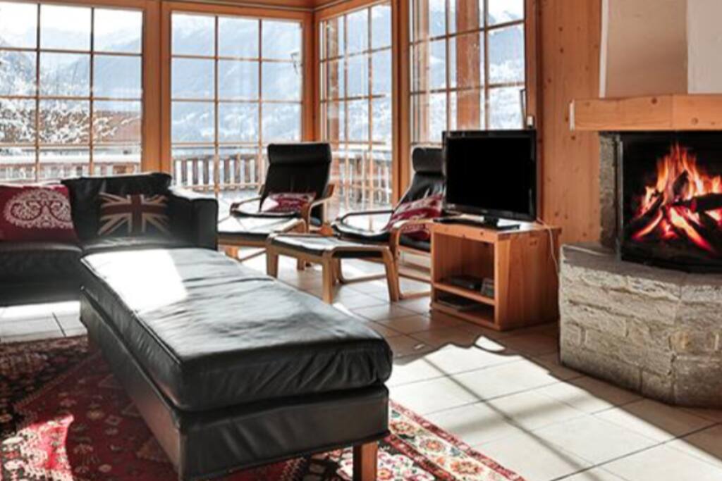 Living area with panoramic views of the Rhone valley