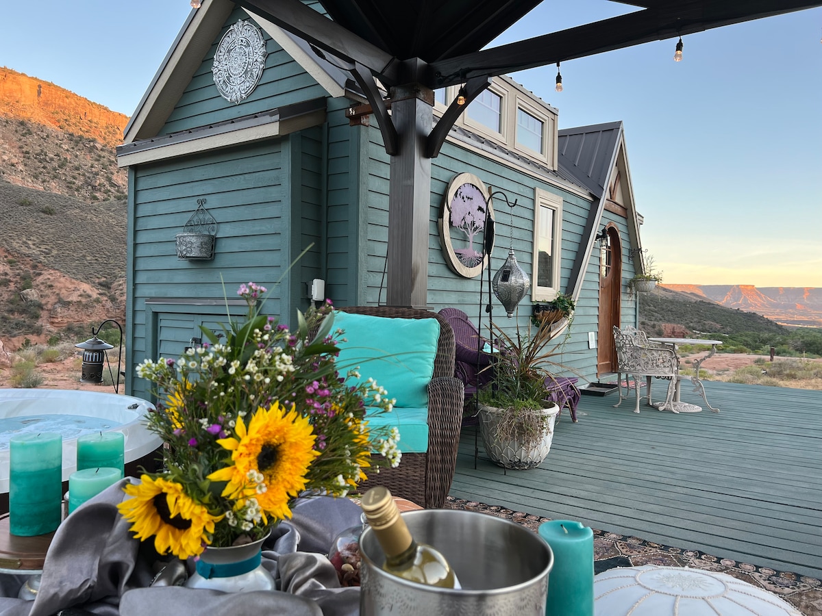 Mother Eve Tiny House at Zions Tiny Oasis - Tiny houses for Rent