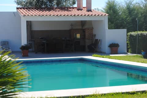 Quintinha Casa da Oliveira (Oliveira's House)