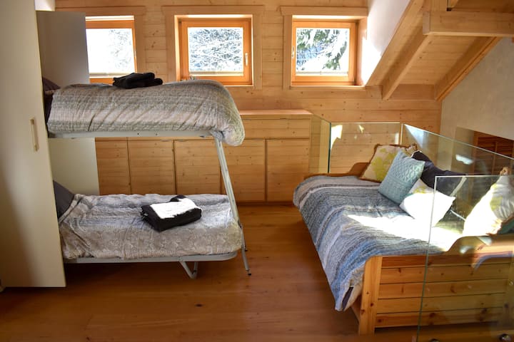 საძინებელი 4