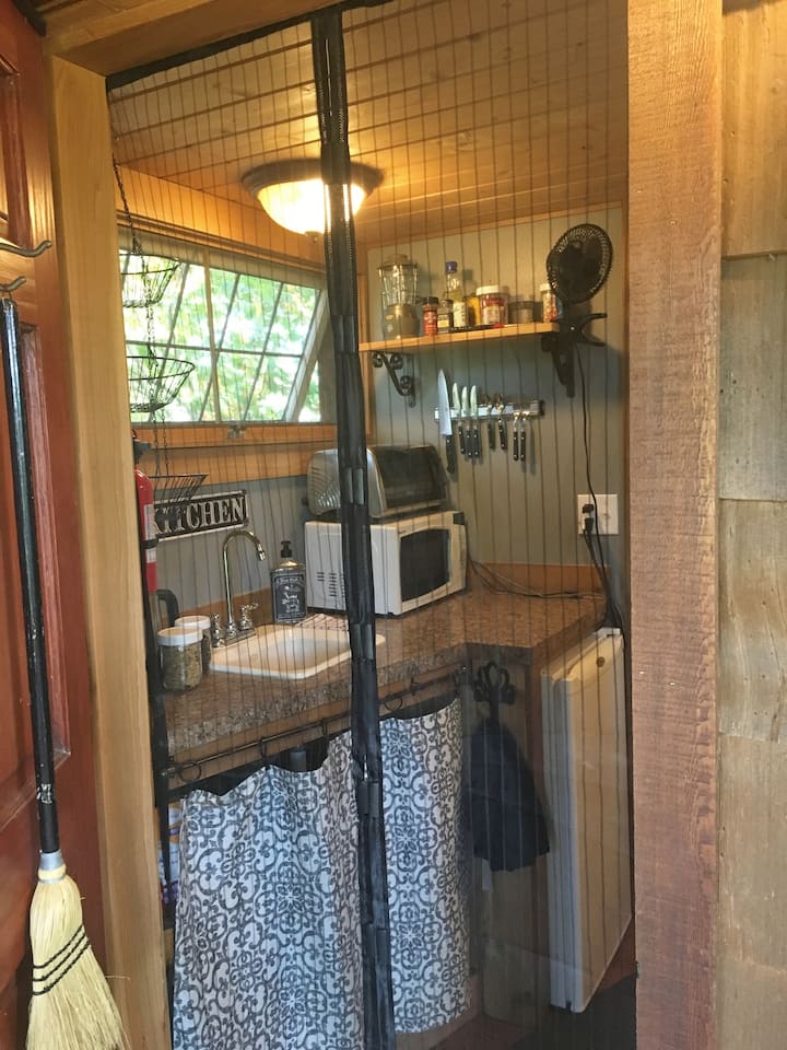 10 Best Tiny Houses For Rent In Bellingham, Washington Updated 2024