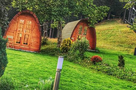 Übernachten im Holz-Iglu "Edelweiss" (Pot-Haus)