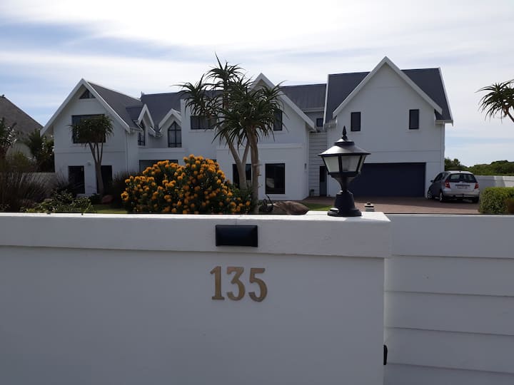 Luxury On St Francis Links Estate Houses for Rent in