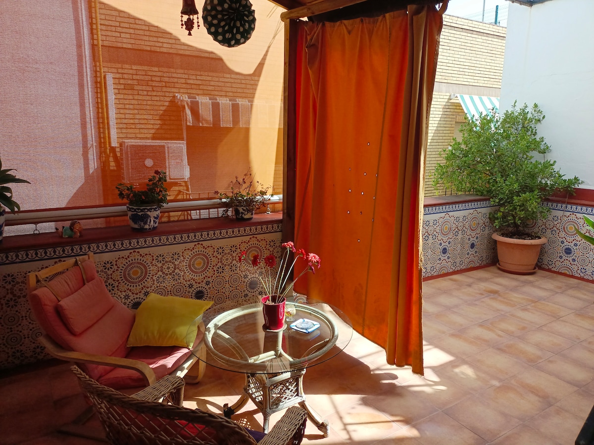 Top Airbnb: "Oasis with Terrace" Macarena Basilica VUT/SE/00405 in San Gil