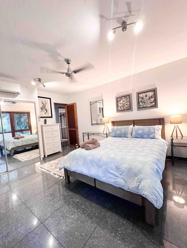 غرفة النوم الأمامية 