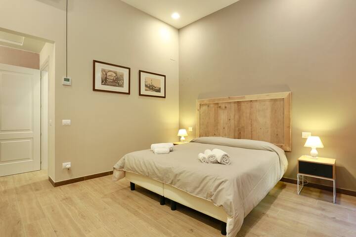 TORNABUONI BOUTIQUE APT gallery image 5