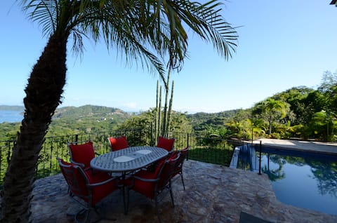 Lovely Studio & Pool w/Security