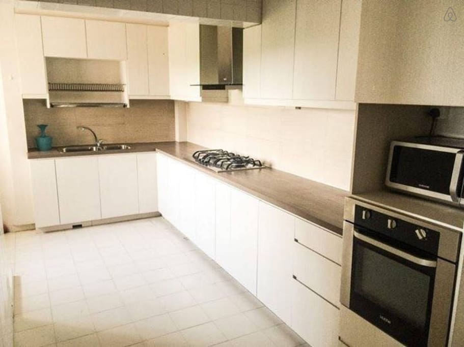 kitchen you're more than welcome to use