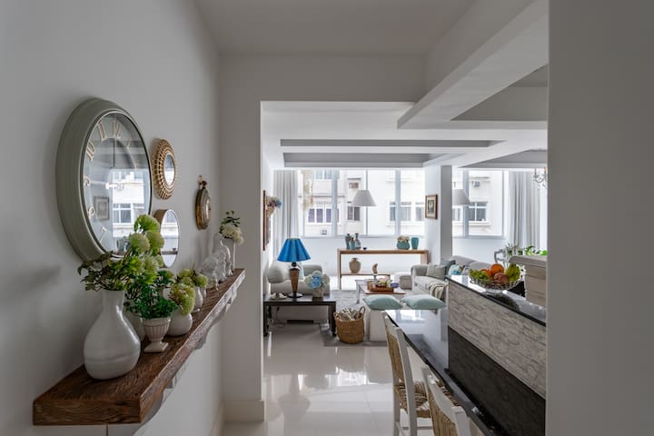 Modern apartment in the heart of Copacabana