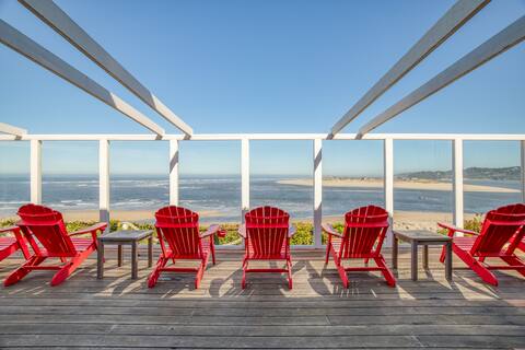 Hot Tub-Gazebo-Ocean-Bridge-Alsea Bay Views