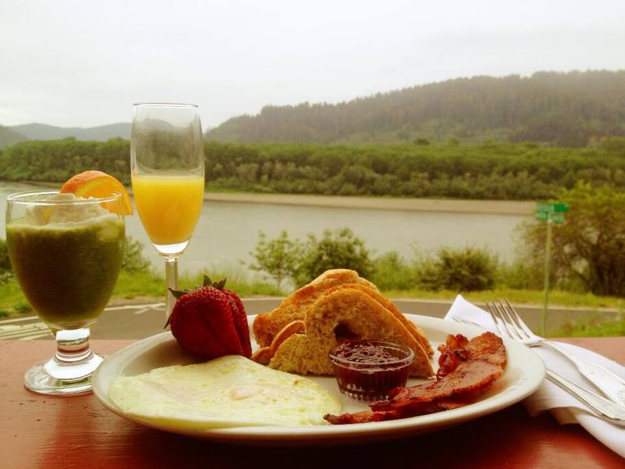 Join us for breakfast at the Requa Inn