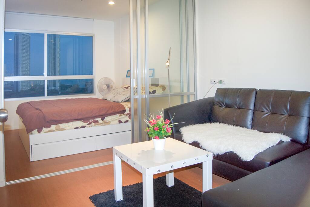 Slide door between bedroom and livingroom