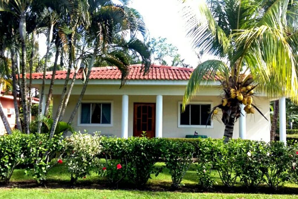 Casa Margarita Beach Paradise Houses for Rent in Tela, Atlantida