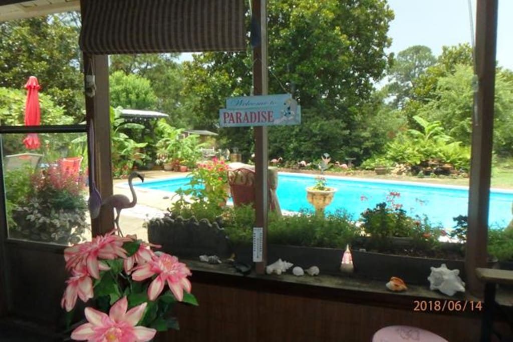 screened porch