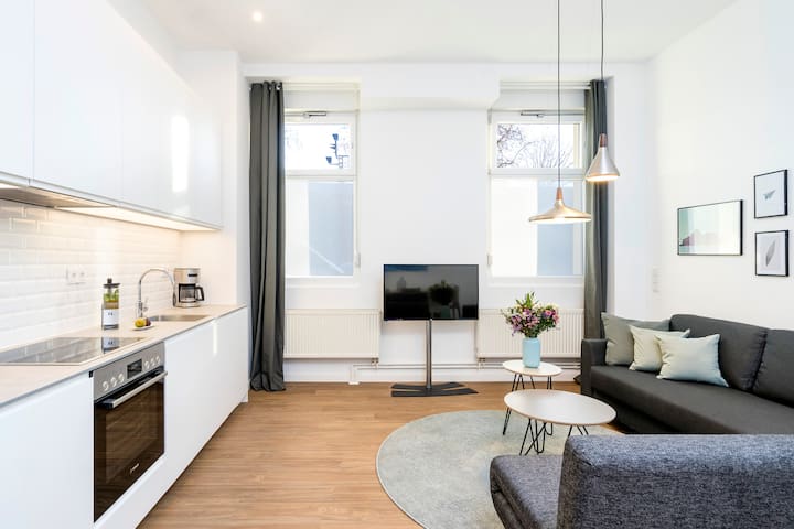 3-Bedroom Apartment (110sqm) with Terrace & Garden