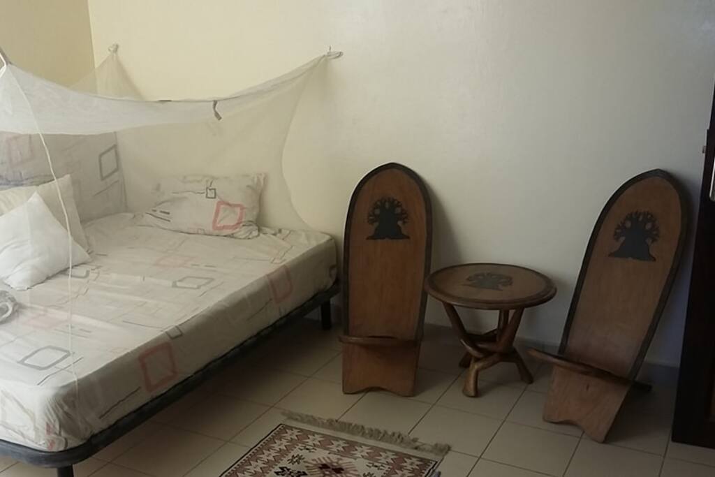 Un coin africain décoré de Baobab
