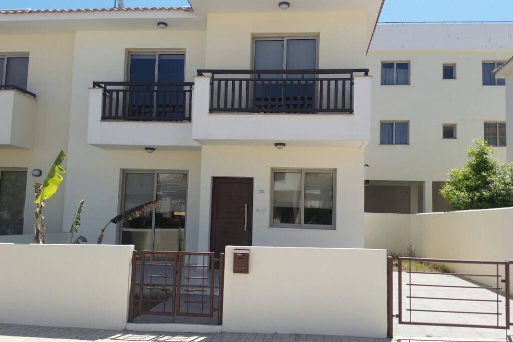 Semi-detached with parking for up to 2 cars
