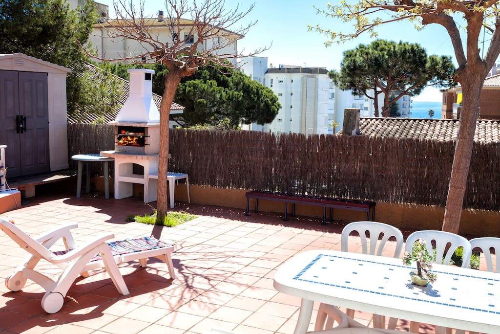 La terraza magnifica para tomar el sol, comer bien y descansar.