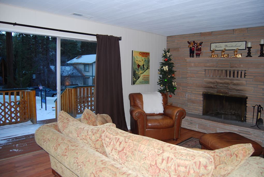 Wood burning fireplace