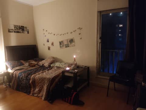 Sunny room with balcony in best location, Zamalek