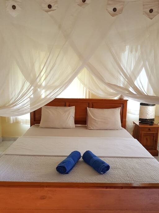 so comfortable and spaceous room!