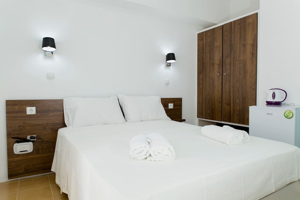 Small Double Room - 12sq metres