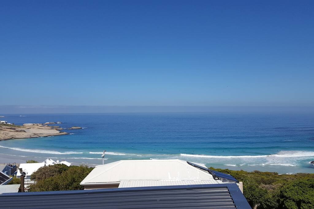 360 degree views from every corner of the apartment!