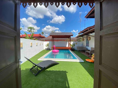 PRIVATE POOL- Red Household