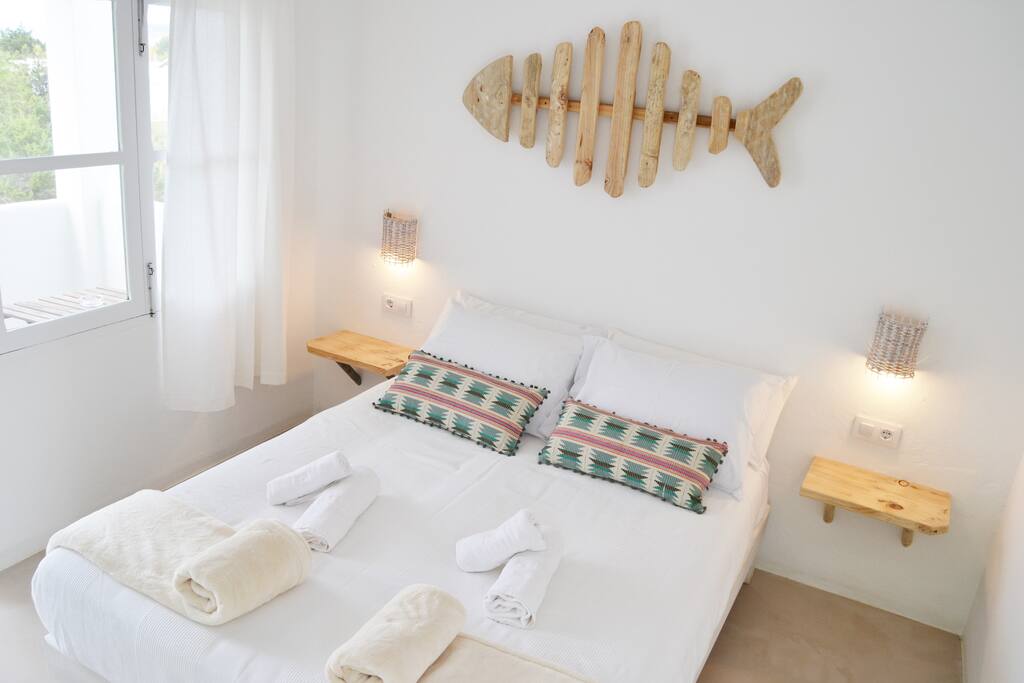 Cama