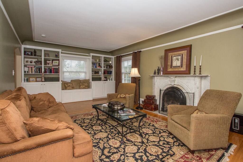 Living room....runs length of house