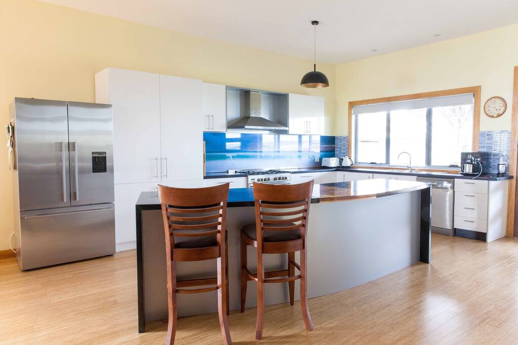 Kitchen Bar