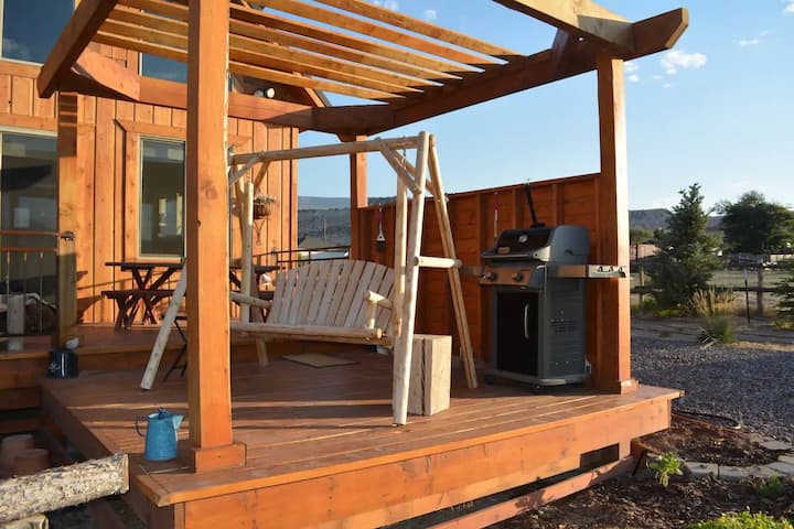 Lovely Swing, Deck