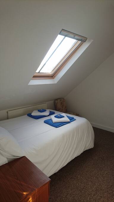 Bed 1