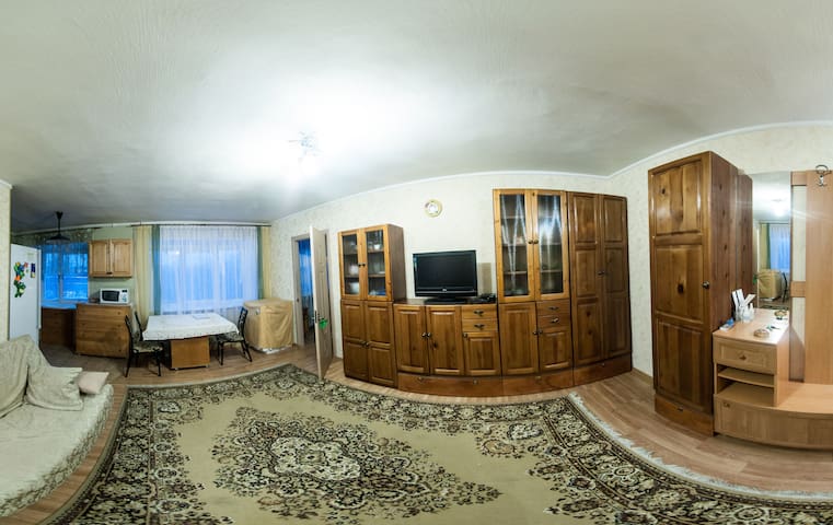 Апатиты сниму 1 комнатную. Апатиты гайдара дом 7 фото. Квартиры в апатитах. Гостиница русь апатиты. Квартира апатиты купить.