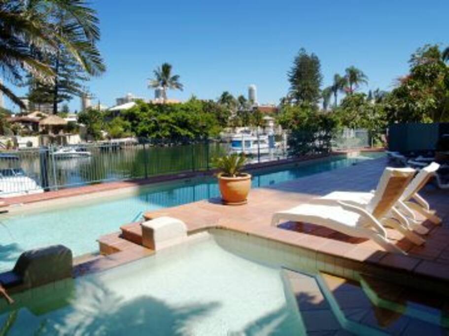 Swimpool