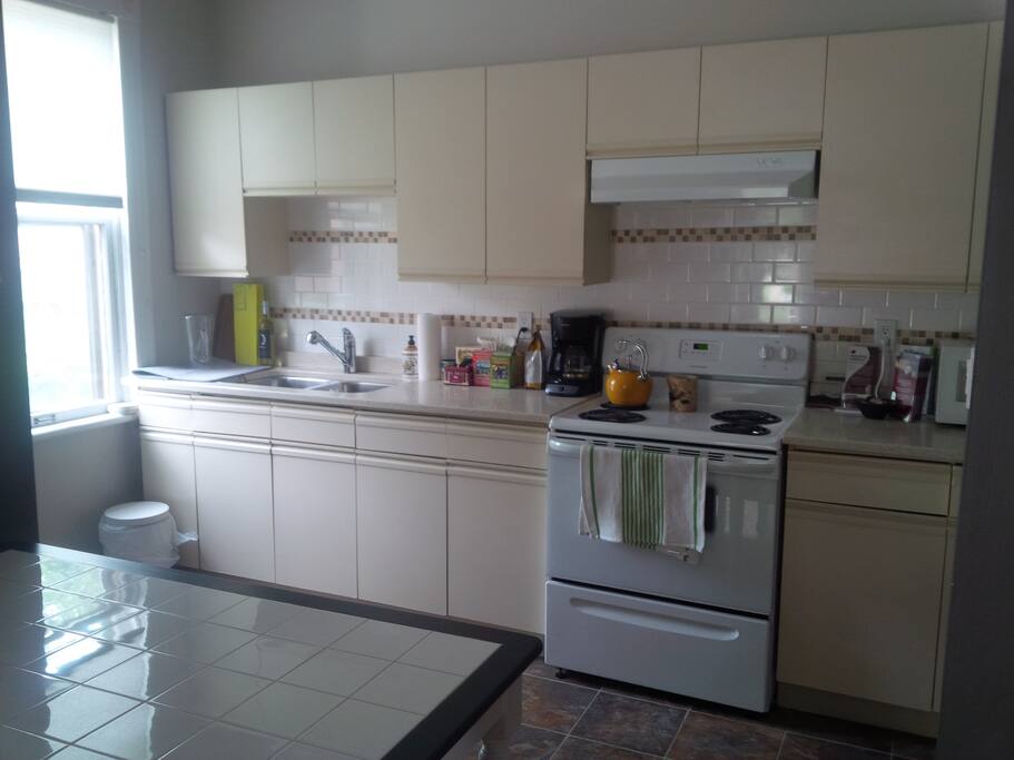 Full Service Kitchen