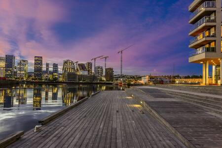 modern apartment, swimmingpool,  near operahouse