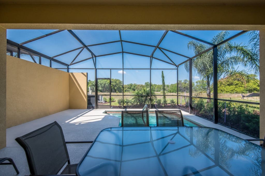 Chair,Furniture,Jacuzzi,Tub,Pool