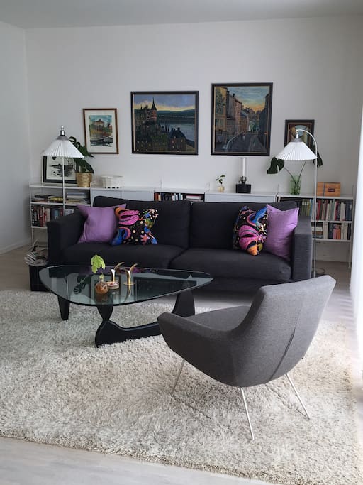 The livingroom on the first floor with access to the terrace