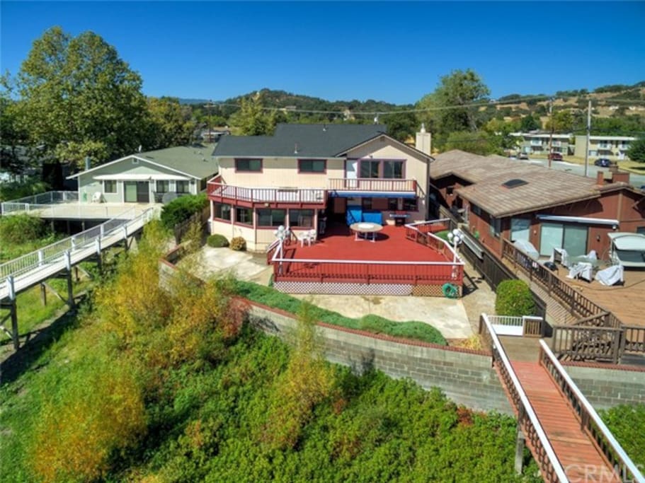 Rear View Aerial